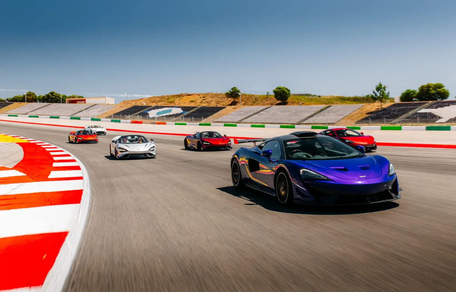 Club GT - Living the Drive - Home Gallery 12